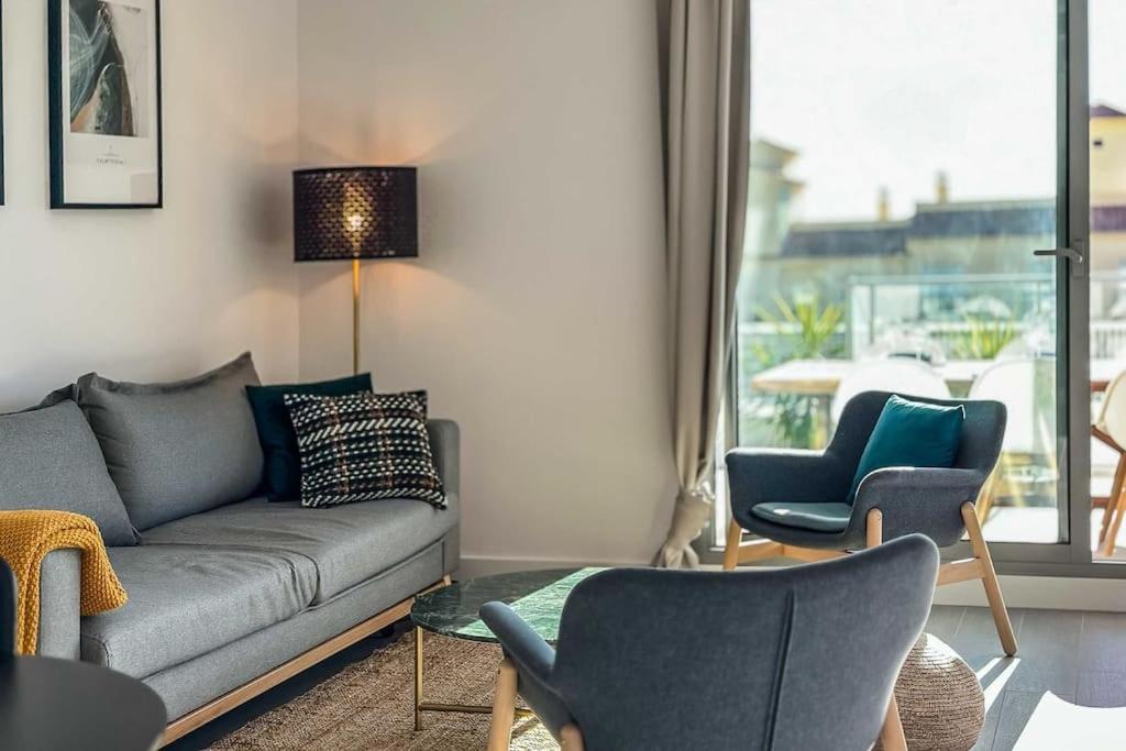 86-modern Apartment, Apartment *