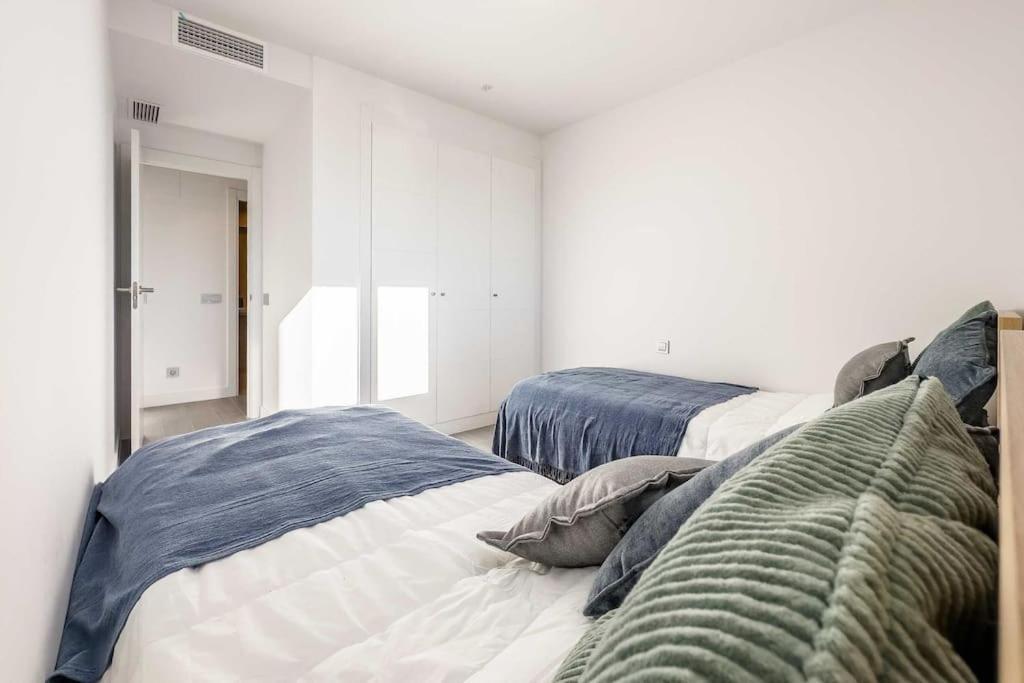 86-modern Apartment,